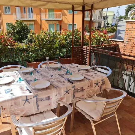 R29 Casa Singola Con Ampio Terrazzo