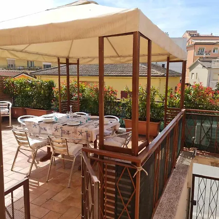 R29 Casa Singola Con Ampio Terrazzo Нумана